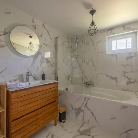 Casa vacanze Parking & Large Garden *