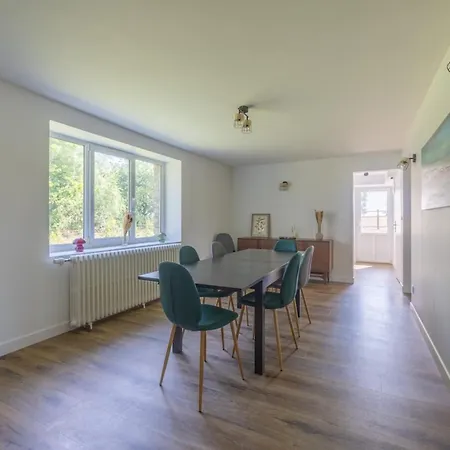 Parking & Large Garden * Mandeville-en-Bessin