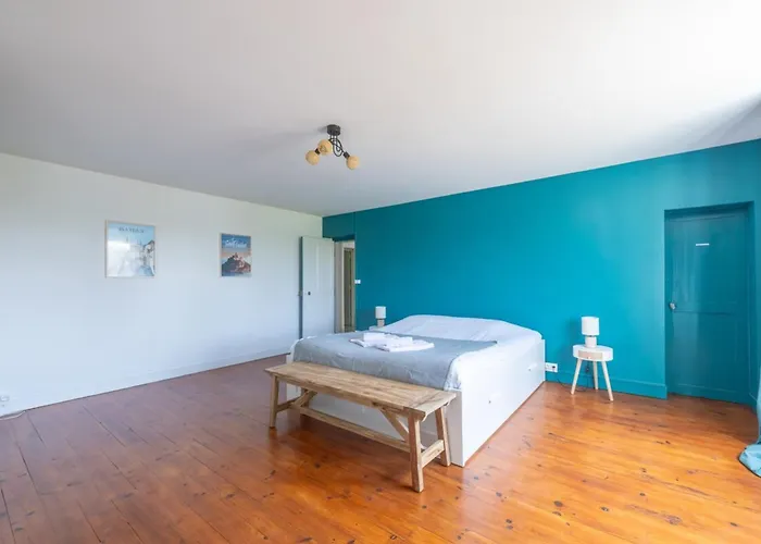 Family House, Garden, Peaceful Stay - Omaha Beach * Mandeville-en-Bessin