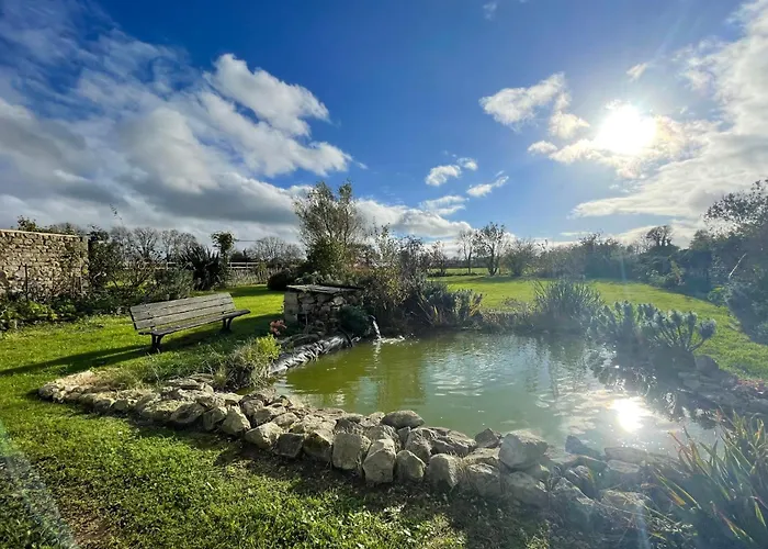 Holiday home Private Parking & Large Garden Mandeville-en-Bessin