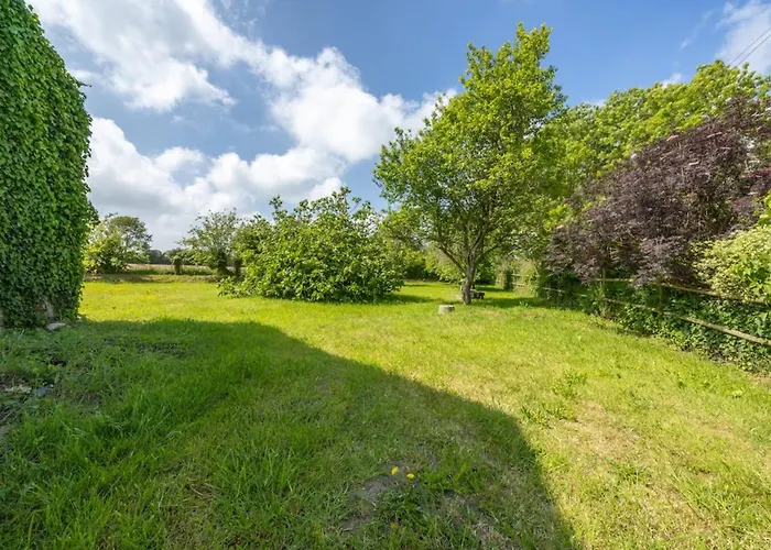 Private Parking & Large Garden Holiday home Mandeville-en-Bessin